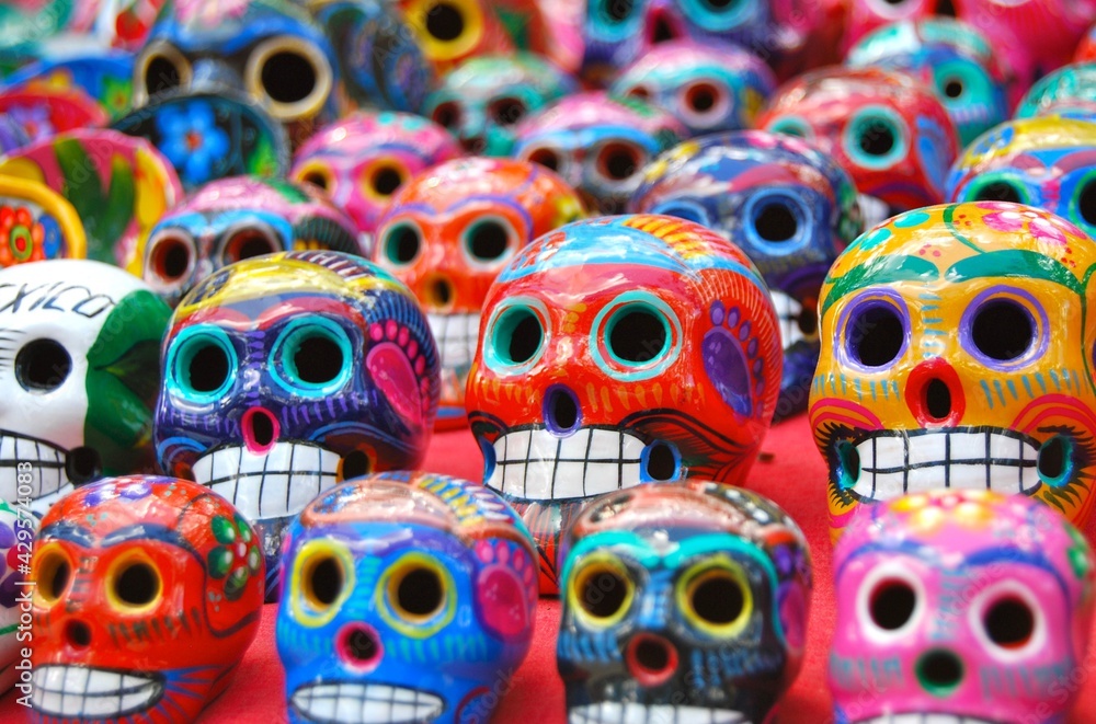 Painted skulls. Chichén Itzá. Mexico