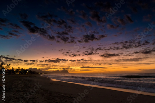 Sunrise in Rio 