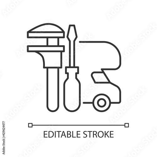RV maintenance linear icon. Professional service for trailer repair. Fix auto for travel. Thin line customizable illustration. Contour symbol. Vector isolated outline drawing. Editable stroke