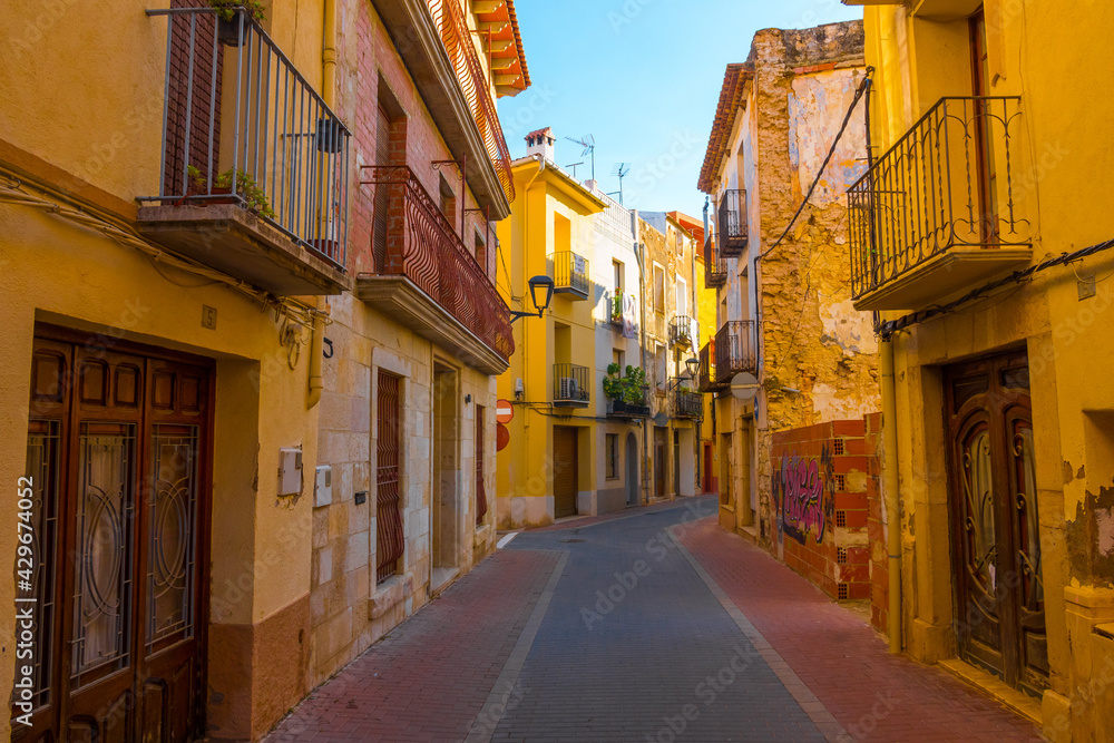 Càlig, Baix Maestrat, Valencian Community, Spain. Beautiful historic street. Traditional and typical spanish village. Part of the Taula del Sénia free association of municipalities.