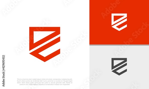Innovative high tech logo template. Template label for blockchain technology. Technology Logo. 	
Initials DC logo design.