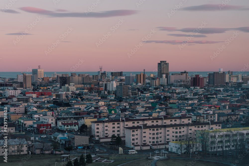 夕焼け，夕暮れ時