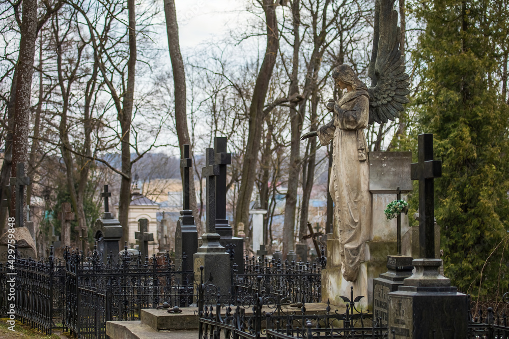 Fototapeta premium Bernardine Cemetery, one of the three oldest cemeteries in Vilnius, Lithuania