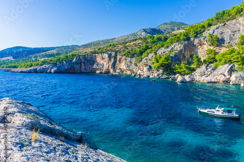 Fototapeta Naklejka Na Ścianę i Meble -  Crystalline water of Malo Zarace Beach, Hvar Island, Croatia