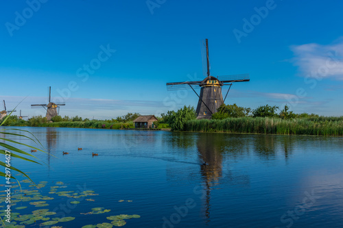 Windmills of Kinderdijk in the Netherlands © Stefano Zaccaria