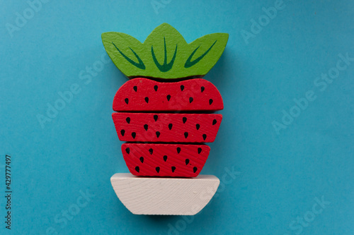 strawberry in a pot
