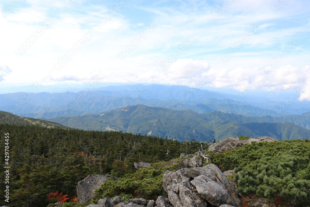 Fototapeta premium 福島県の裏磐梯の西大顚から西吾妻山の登山