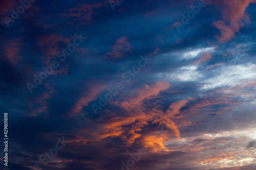 Abstraction of sunset in the sky © Allen Penton