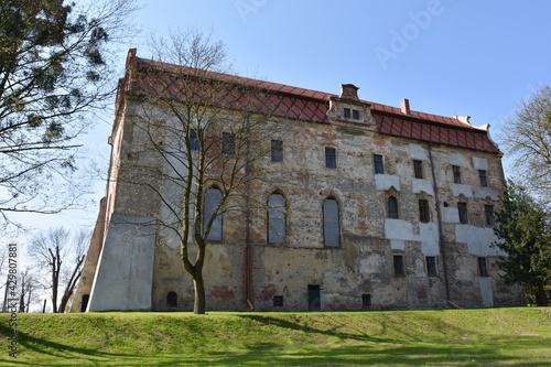 Zamek w Niemodlinie, późnorenesansowa rezydencja książąt opolskich, niemodlińskich i strzeleckich photo