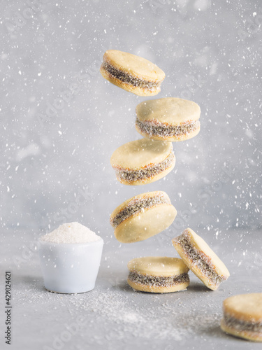 Caramel cookies