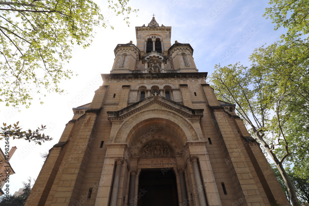 L'église catholique Notre Dame du bon secours dans le quartier de Montchat, ville de Lyon, département du Rhône, France 