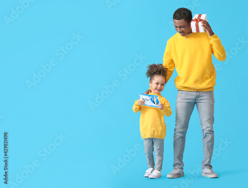 Cute African-American girl ...