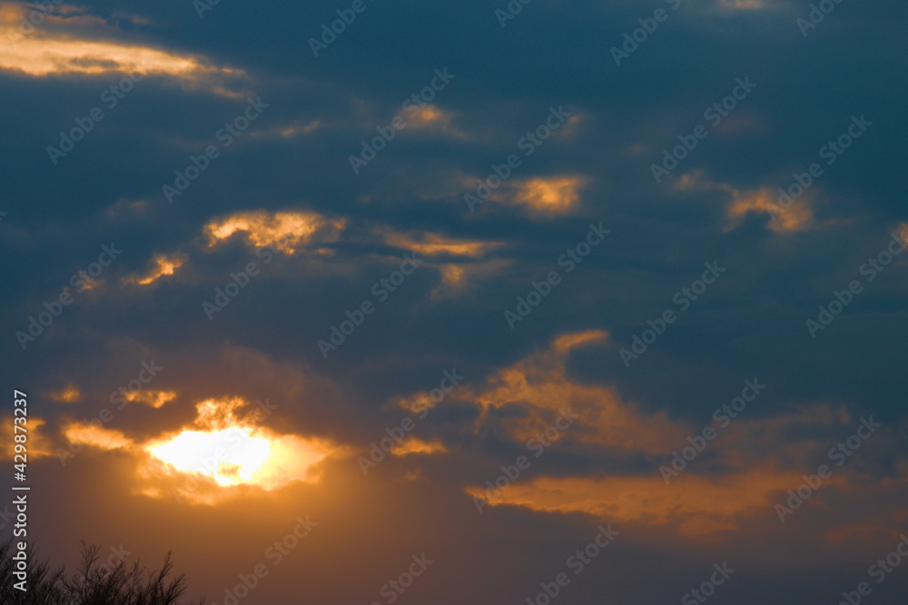 Fototapeta premium sunset in the clouds