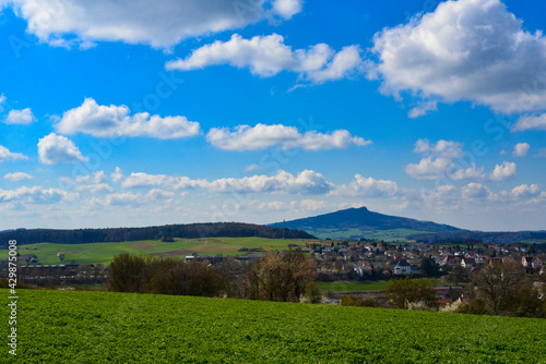 Panoramaansicht Engen im Landkreis Konstanz in Baden-W  rttemberg