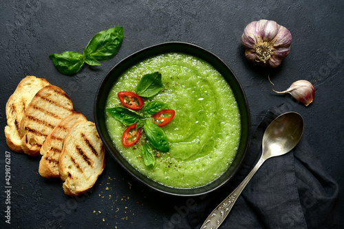 Fotografie Cucumber gazpacho - traditional spanish cold soup