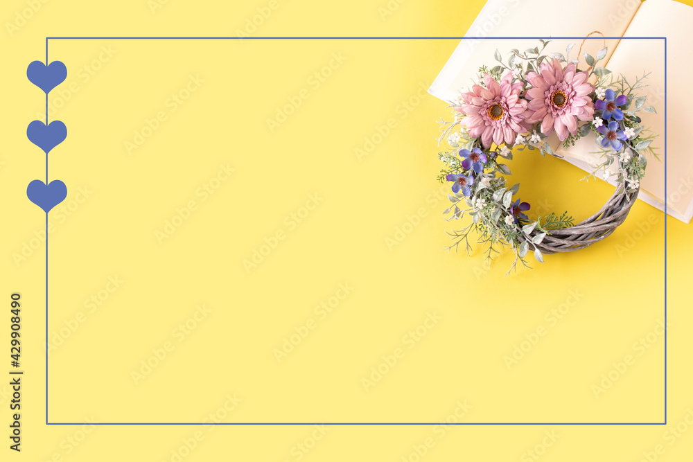 くすみピンクのガーベラと青い花のリースのハートフレーム 黄色の背景 Stock Photo Adobe Stock くすみピンクのガーベラと青い花のリースのハートフレーム 黄色の背景 Stock Photo Adobe Stock