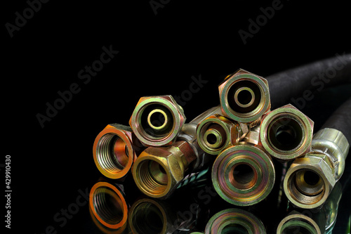 Hydraulic line and ferrule for industry.