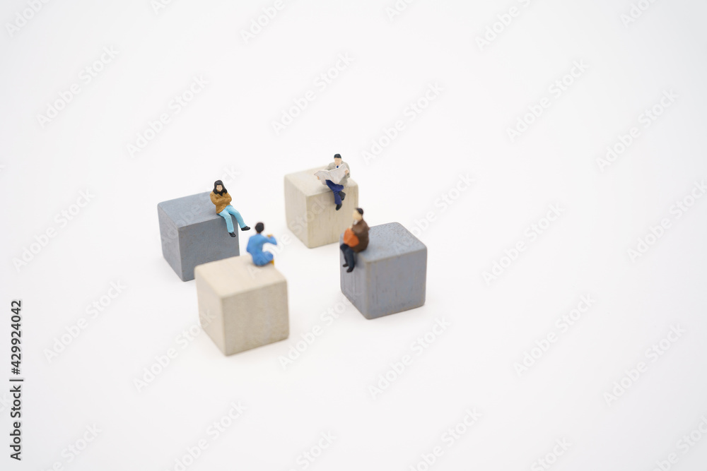 Social distancing. Miniature people stay apart to reduce Covid 19 virus infection. Maintain social distance Detained, could not find anyone. using as background Healthcare concept and keep distance. Social distancing. Miniature people stay apart to reduce Covid 19 virus infection. Maintain social distance Detained, could not find anyone. using as background Healthcare concept and keep distance.