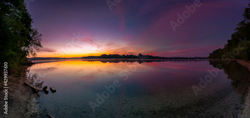 sunset over the lake (Straussee, Brandenburg, Germany) © Franziska Brueckmann