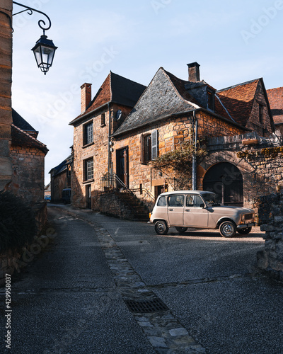 Fototapeta Naklejka Na Ścianę i Meble -  French village / Village français