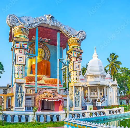 Angurukaramulla Temple in Negombo, Sri Lanka photo