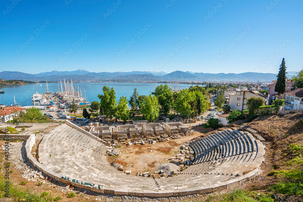 Φωτογραφία Scenic view of ,in the centre of Fethiye, just behind the harbour, is Telmessos' 6000-seat Roman theatre dating from the 2nd century BC