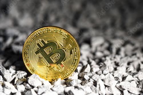 argent virtuel crypto cryptomonnaie monnaie Bitcoin