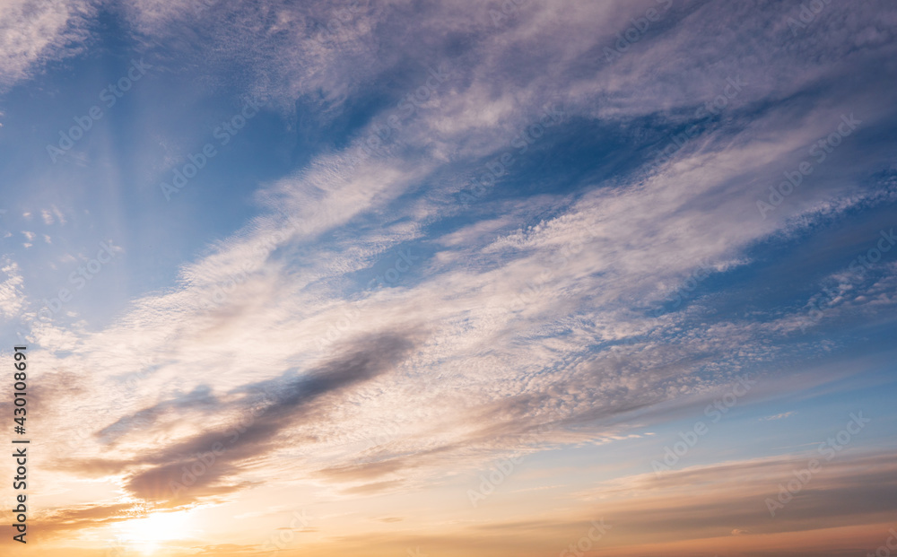 Obraz premium Panorama of Dramatic vibrant color with beautiful cloud of sunrise and sunset. Panoramic image.