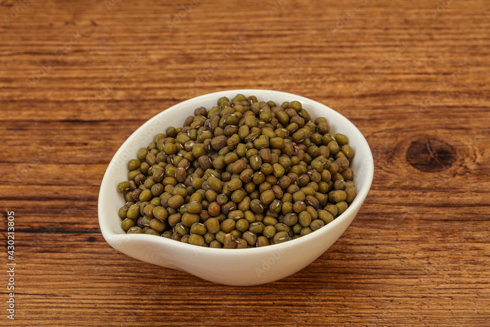 Vegetarian cuisine - dry green lentil Vegetarian cuisine - dry green lentil