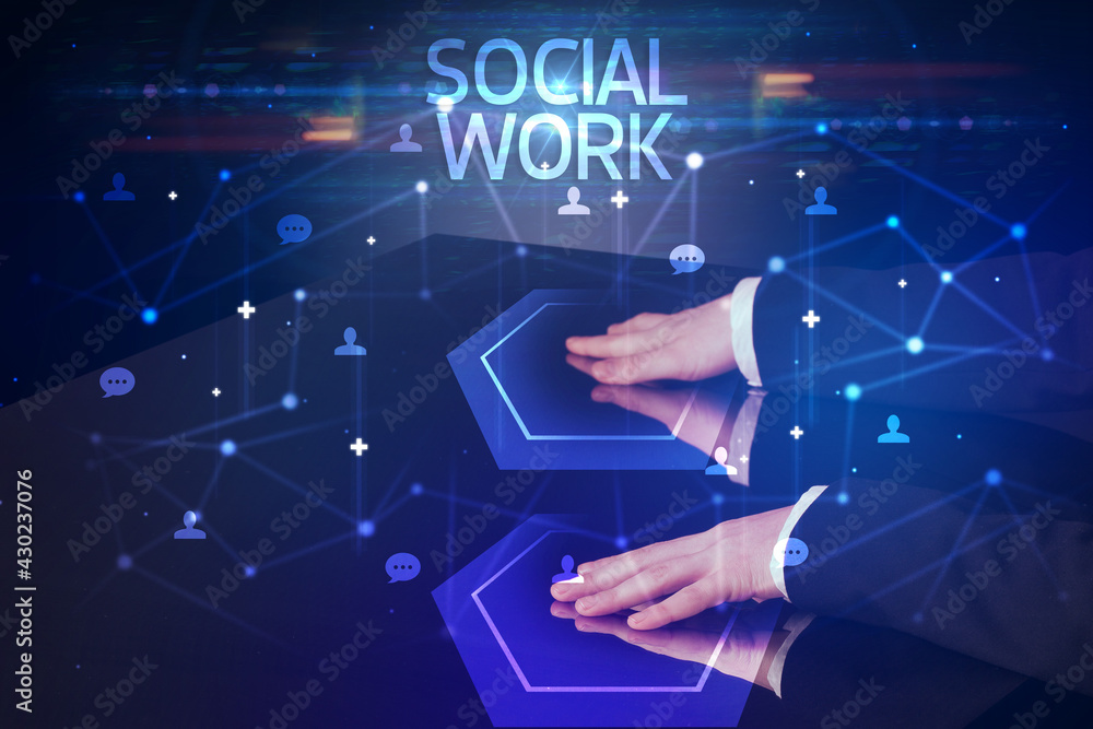 Navigating social networking with social icons Navigating social networking with social icons