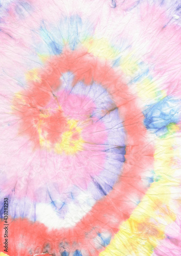 Feminine Spiral Tie Dye. Round Die Psychedelic