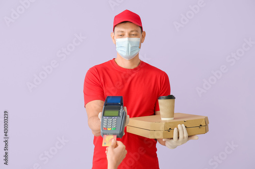 Buyer paying courier of foo...
