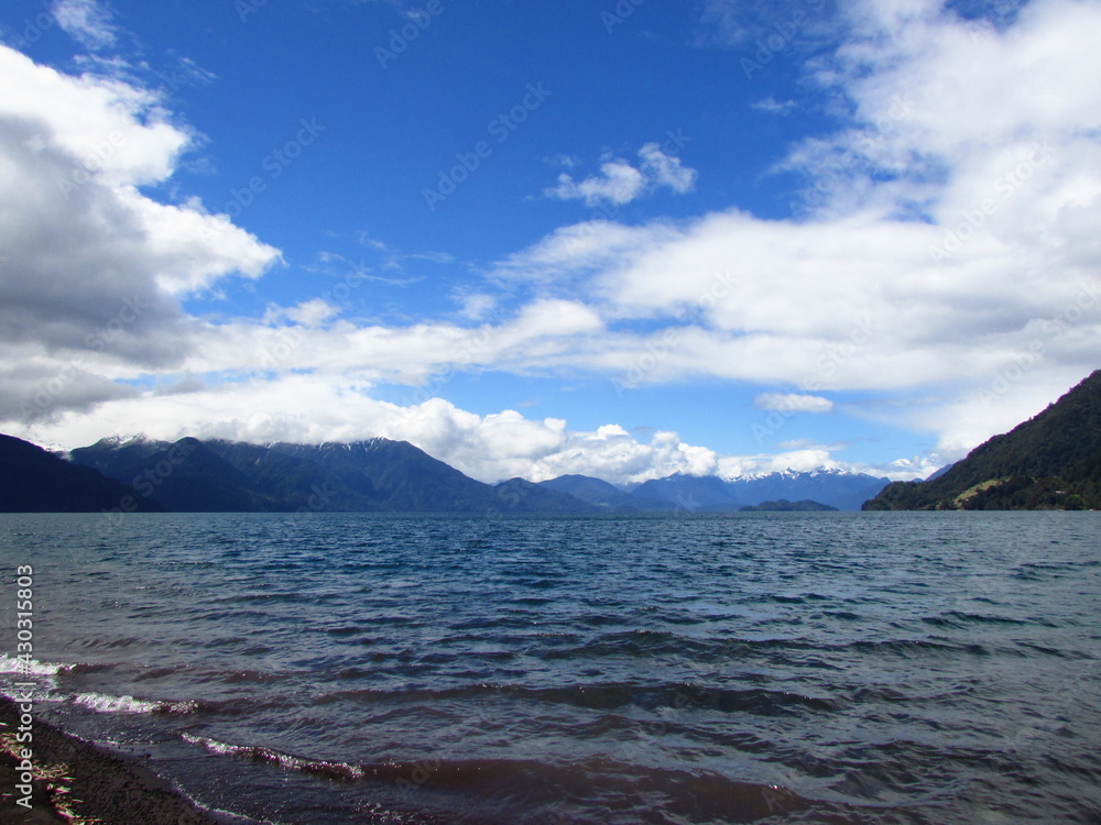 Lago Todos los Santos, Puerto Varas, Región de los Lagos, Chile