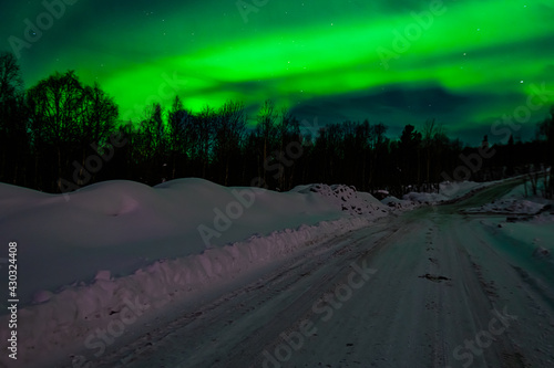 Hunting for night lights in the Arctic