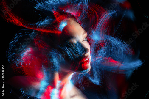 lightpainting portrait, new art direction, long exposure photo without photoshop, light drawing at long exposure 