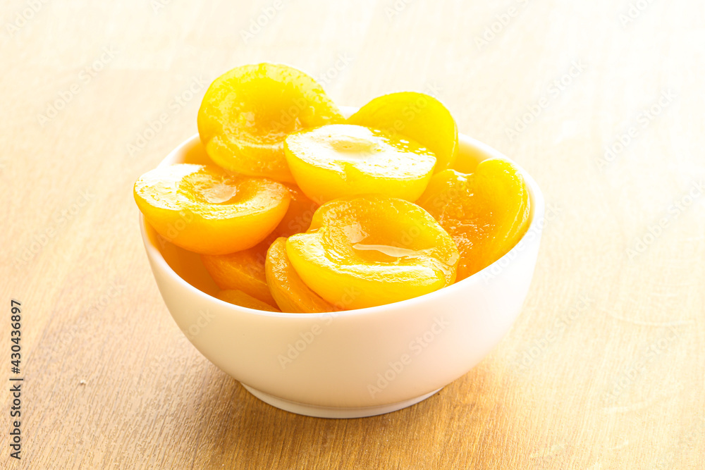 Canned apricot – sweet light dessert Canned apricot – sweet light dessert
