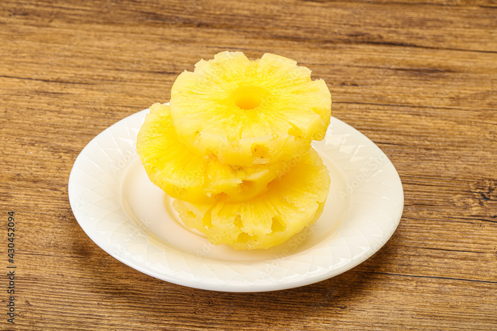 Sweet pineapple rings in the bowl Sweet pineapple rings in the bowl