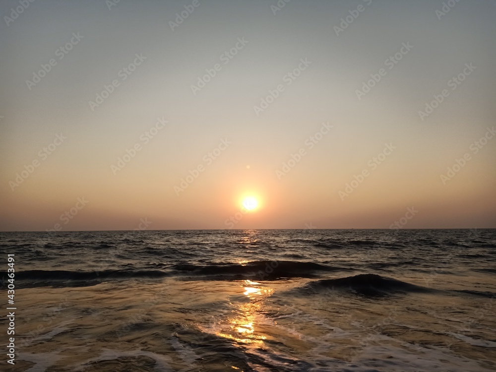 Obraz premium sunset on the sea