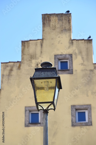 yellow tinted Street lamp