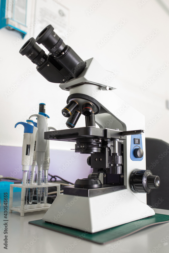 professional micros for work in the laboratory. professional micros for work in the laboratory.