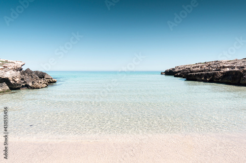 Obraz na plátně Beautiful beach in Monopoli - Metropolitan City of Bari and region of Apulia (Puglia)