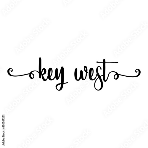 Banner con texto manuscrito key west escrito a mano con florituras en color negro