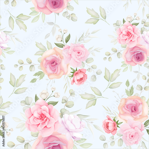 Fototapeta Naklejka Na Ścianę i Meble -  Elegant floral seamless pattern with soft flower decoration