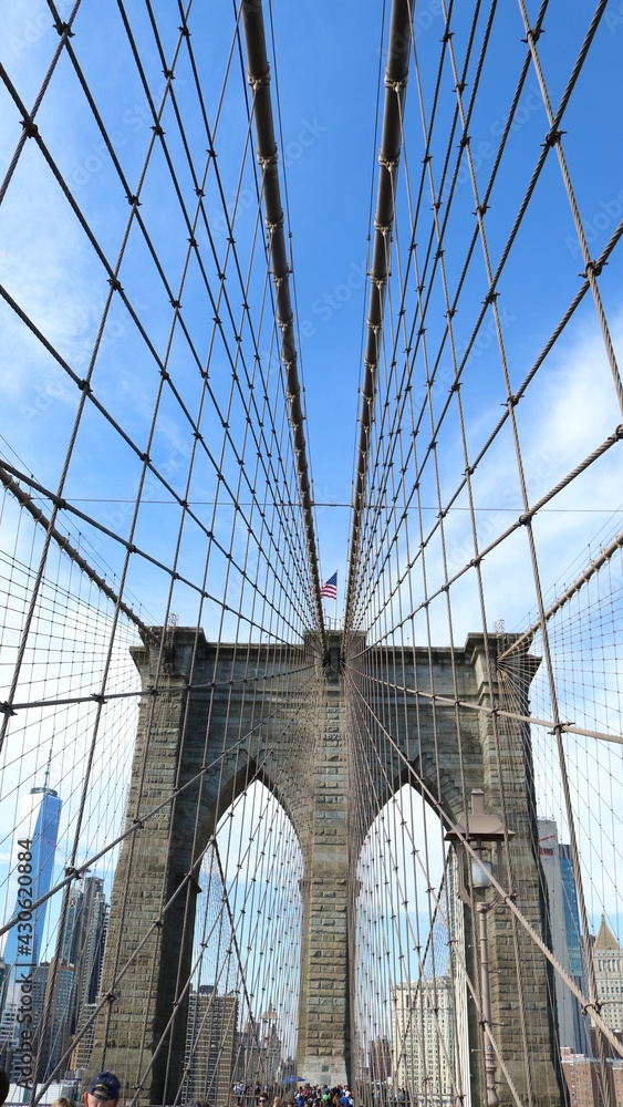 Fototapeta premium 맨하탄과 브루클린을 잇는 브루클린브릿지