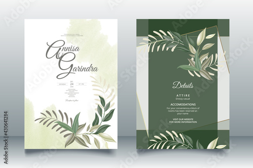 Wedding invitation card template set with beautiful  leaves Premium Vector