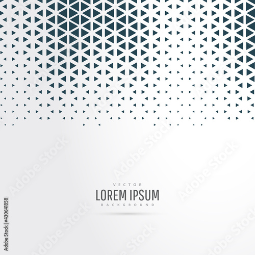 halftone triangle pattern background