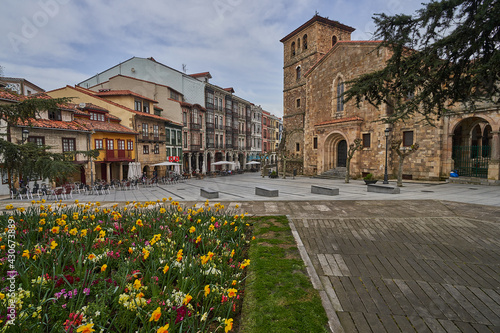Iglesia de San Nicolás de Bari or Iglesia de San Francisco, in the town of Avilés, Asturias, a former Franciscan convent.