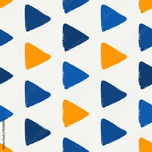 Triangle motif minimal geometric print. Paint brush seamless pattern. Freehand grunge design background. Trendy handdrawn modern simple geo ornament