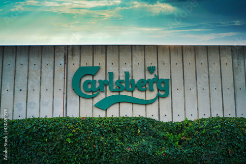 Carlsberg Logo on the wall photo