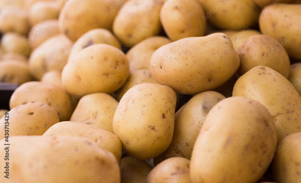 potatoes on counter in market potatoes on counter in market